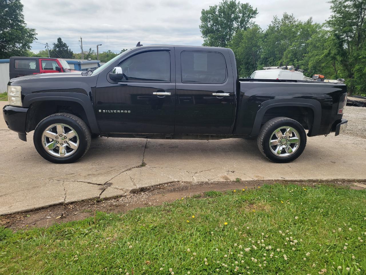 Chevrolet Silverado 1500 LTZ Crew Cab 4WD 2008