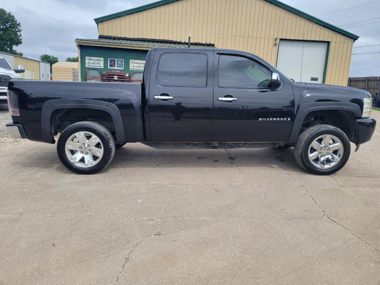 Chevrolet Silverado 1500 LTZ Crew Cab 4WD 2008