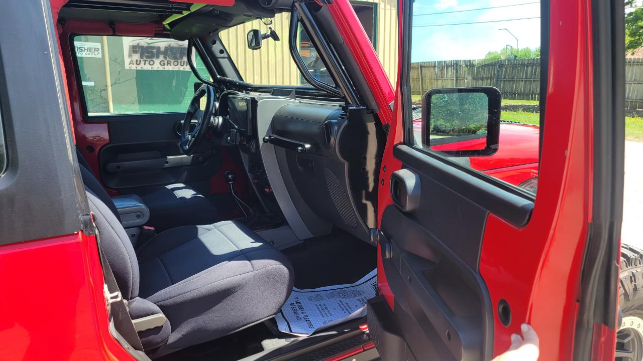 Jeep Wrangler 4WD 2dr Sport 2010