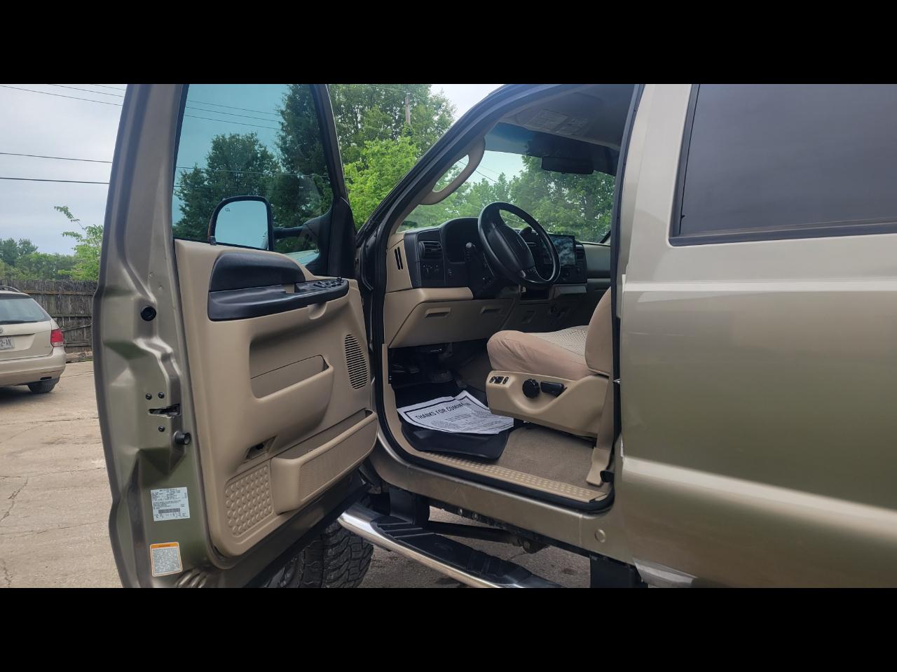 Ford F-250 SD XLT Crew Cab 4WD 2005