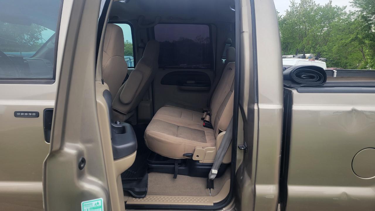 Ford F-250 SD XLT Crew Cab 4WD 2005
