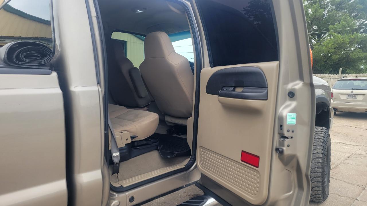 Ford F-250 SD XLT Crew Cab 4WD 2005
