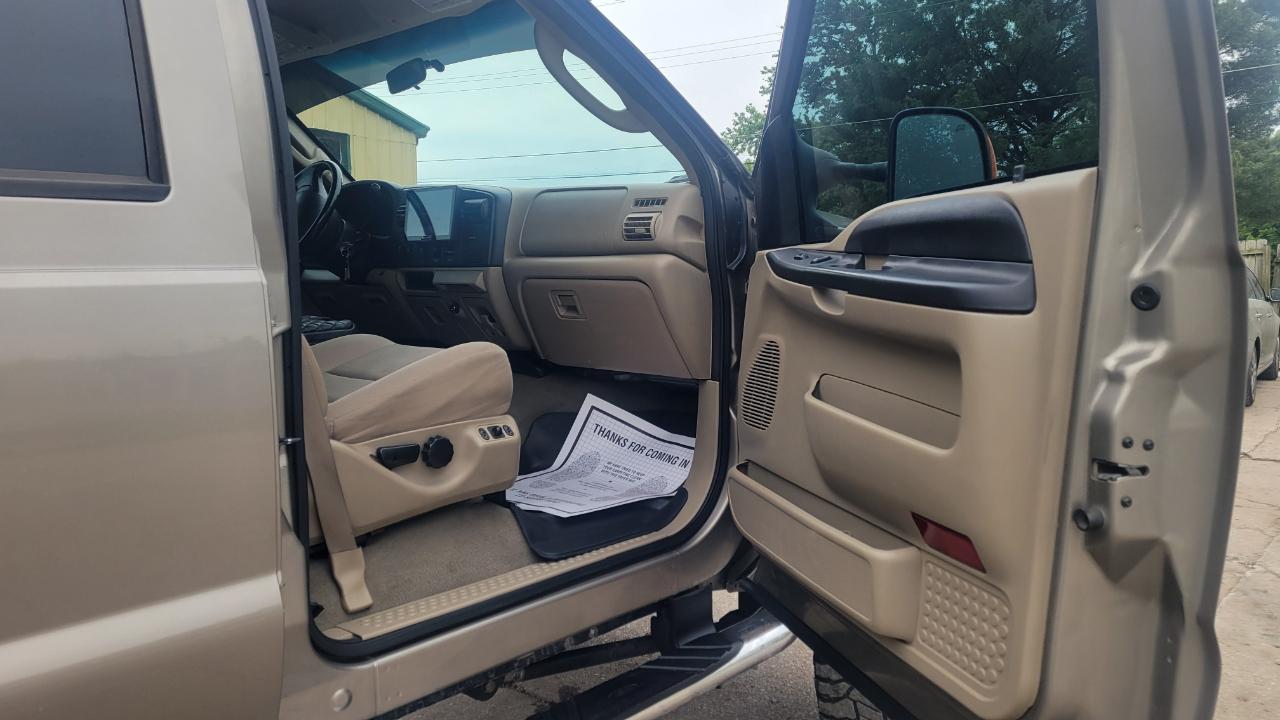 Ford F-250 SD XLT Crew Cab 4WD 2005