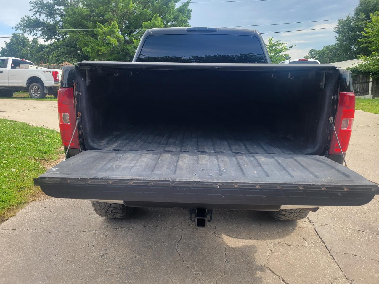 Chevrolet Silverado 1500 LTZ Z71 Crew Cab 4WD 2011