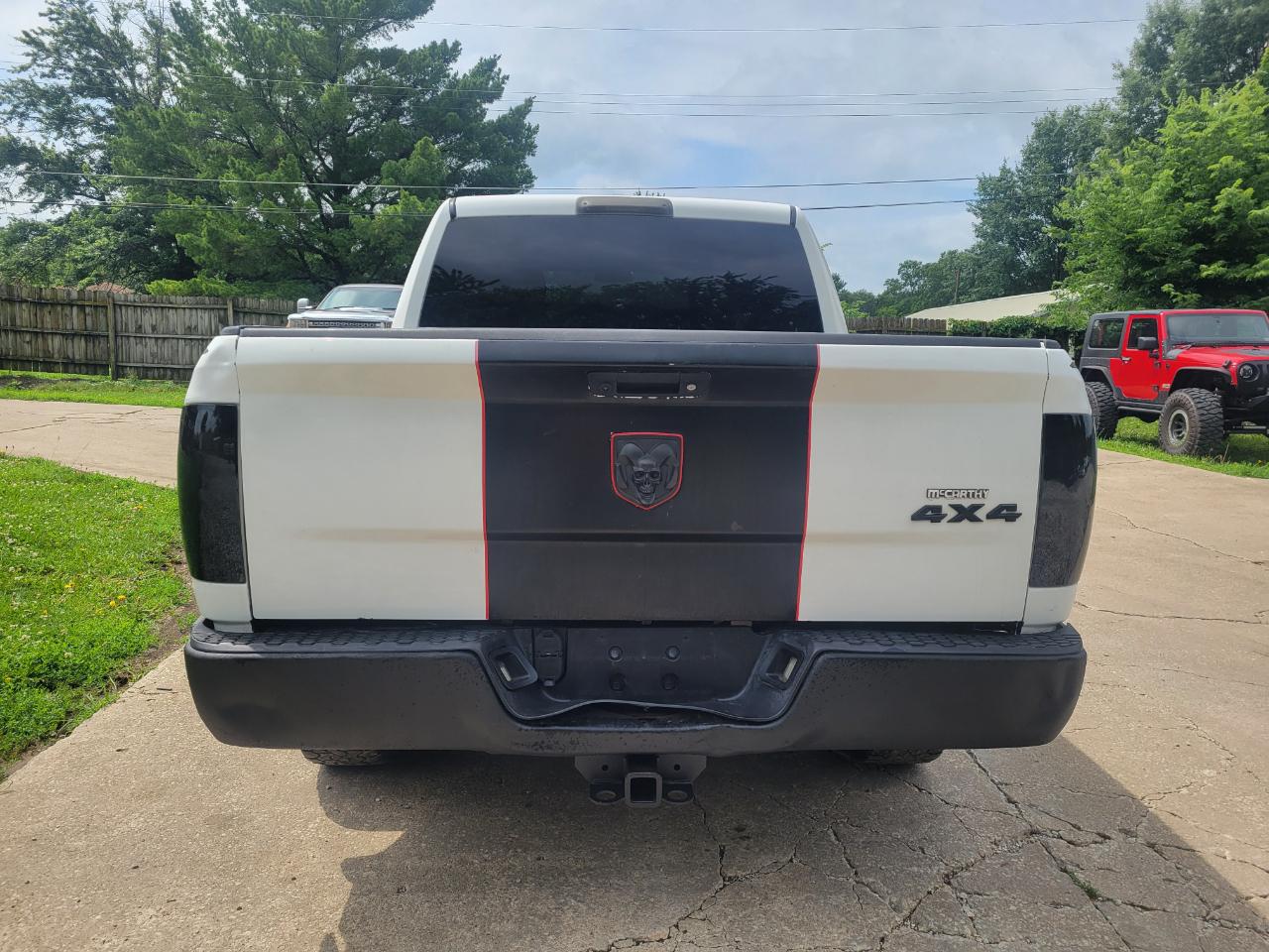 RAM 1500 4WD Crew Cab 140.5" SSV 2014