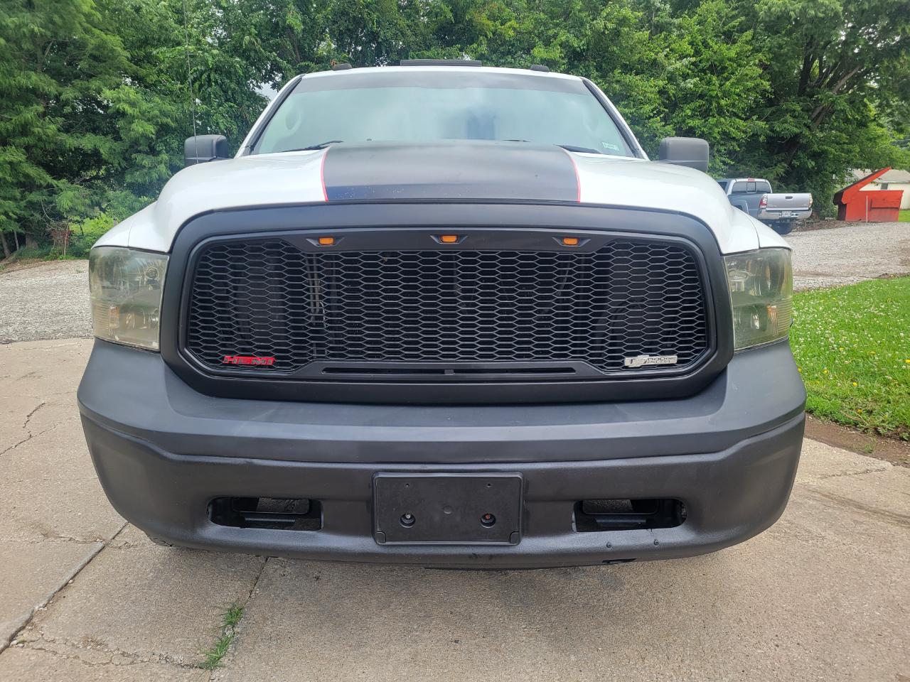 RAM 1500 4WD Crew Cab 140.5" SSV 2014