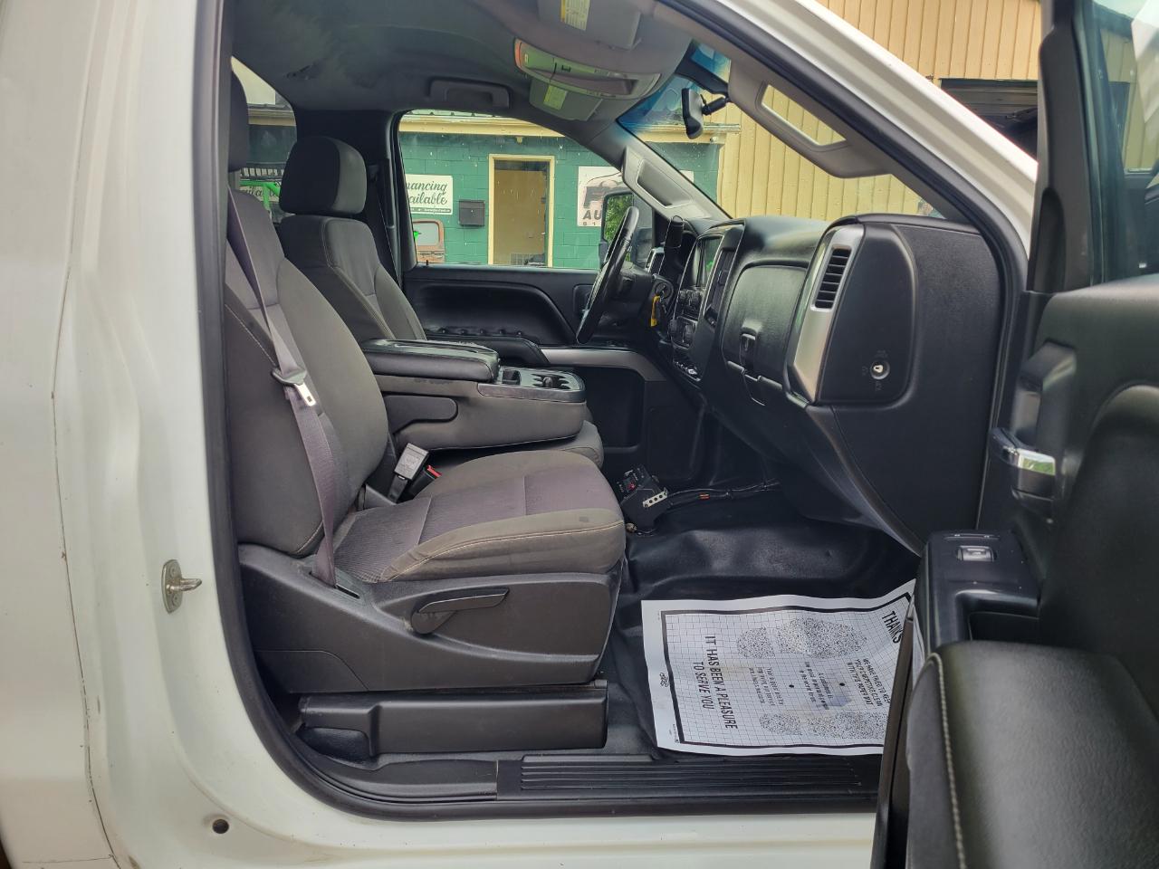 Chevrolet Silverado 3500HD Built After Aug 14 4WD Reg Cab 137.5" WB, 59.06" CA LT 2015
