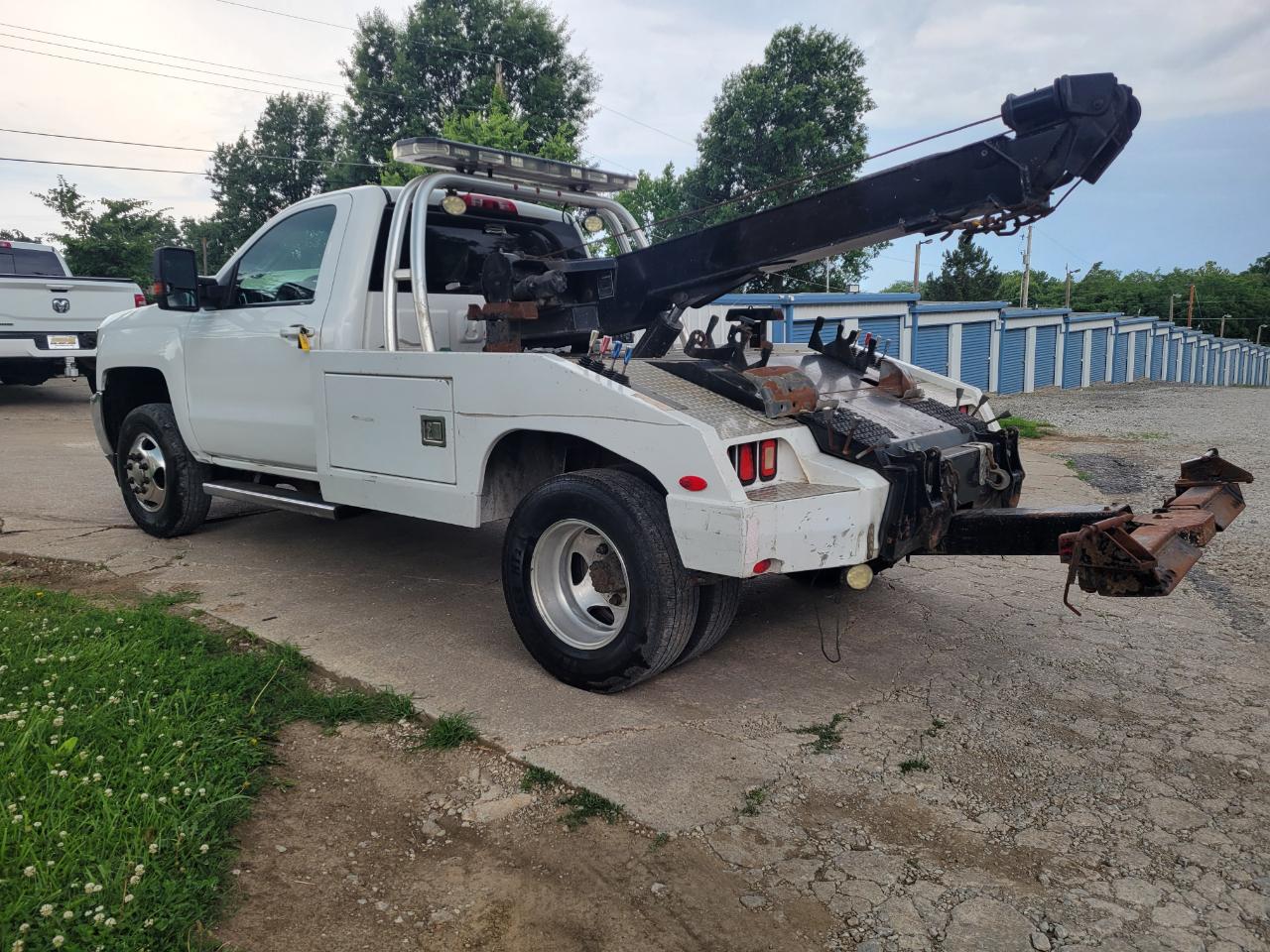 Chevrolet Silverado 3500HD Built After Aug 14 4WD Reg Cab 137.5" WB, 59.06" CA LT 2015