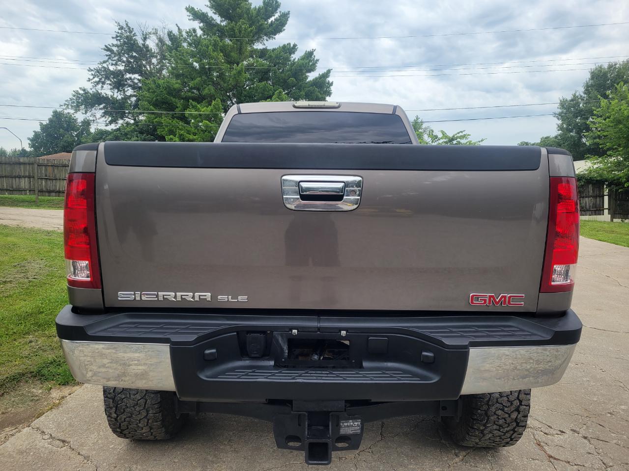 GMC Sierra 3500HD SLE Crew Cab 4WD 2013