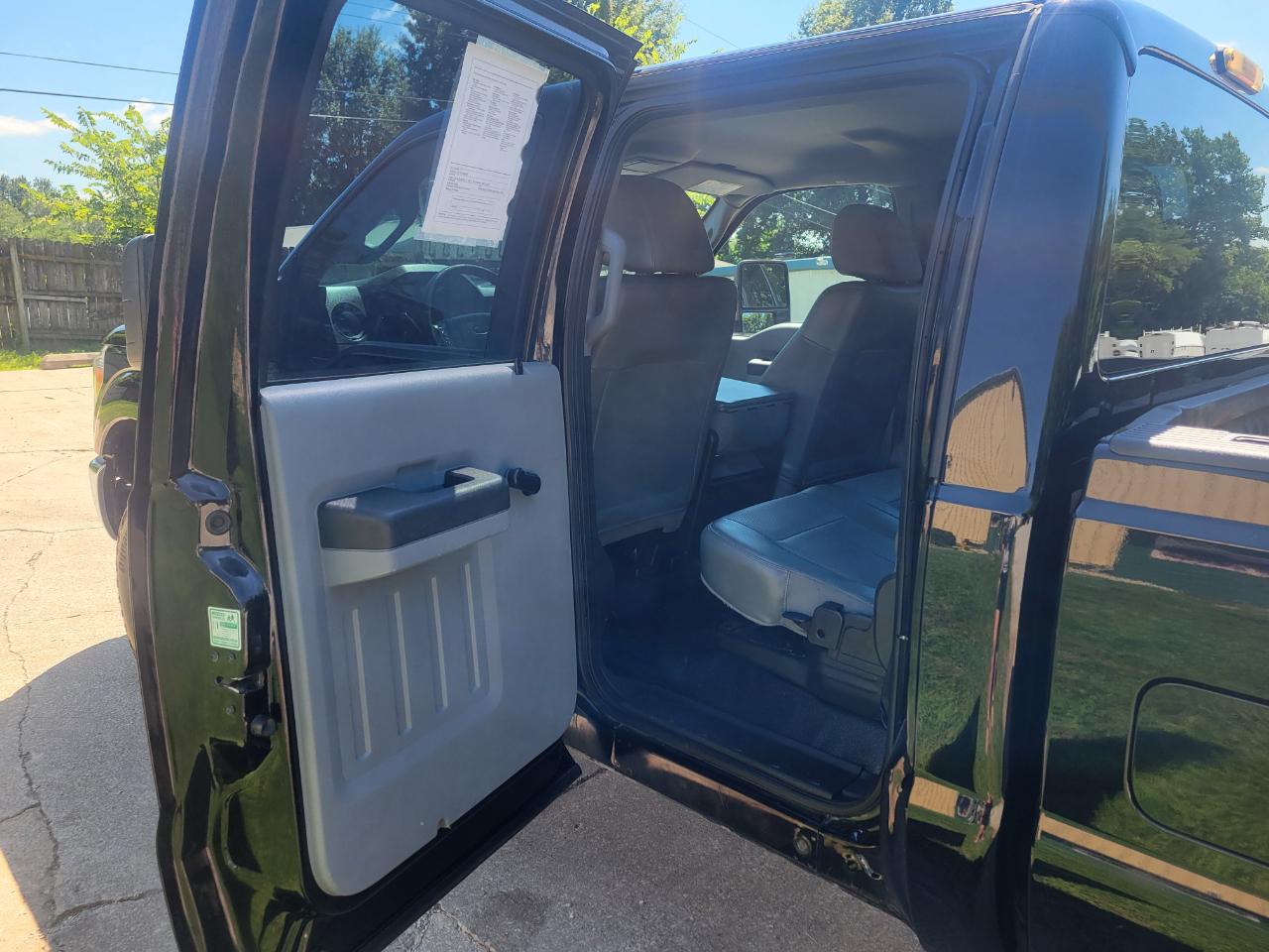 Ford F250SD XL Crew Cab 4WD 2016
