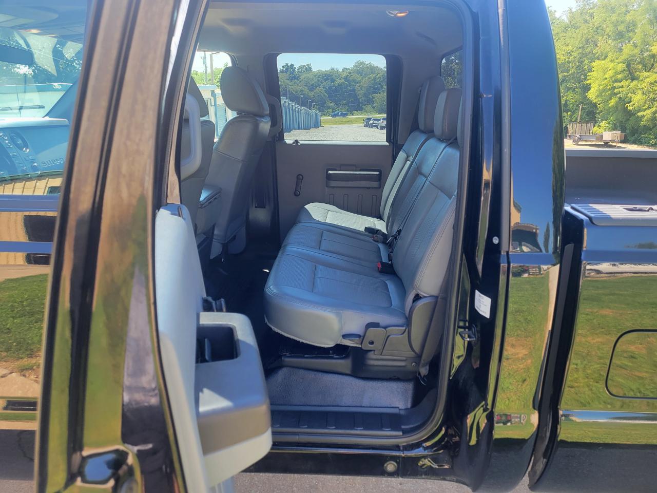 Ford F250SD XL Crew Cab 4WD 2016