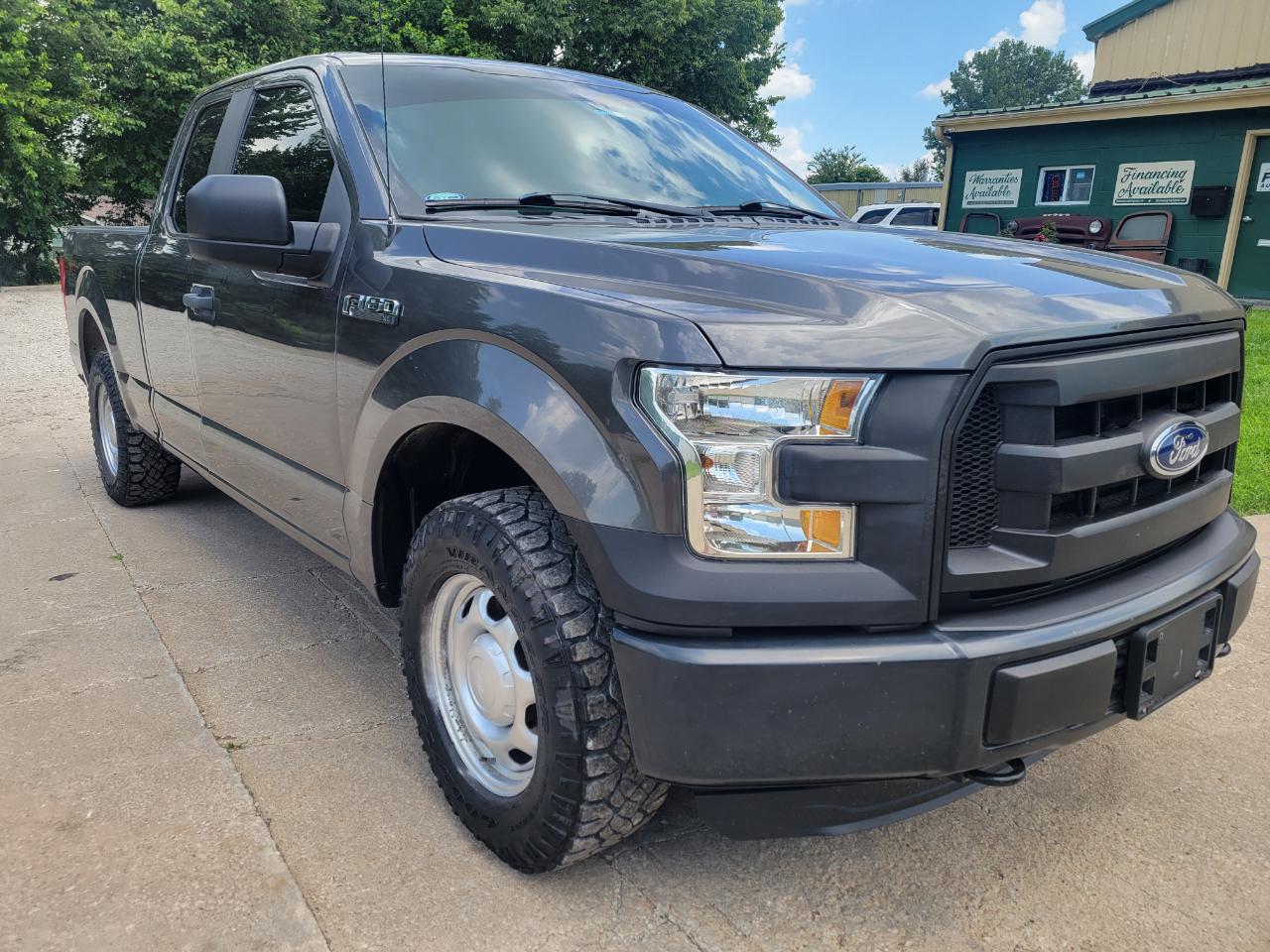 Ford F-150 XLT SuperCab 4WD 2015