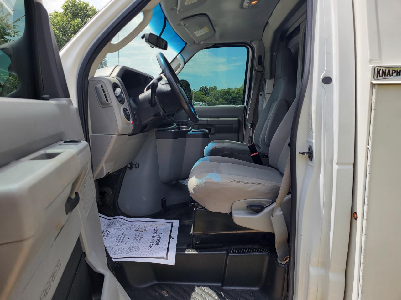 Ford E-Series Cutaway E-350 SRW 158" WB 2019
