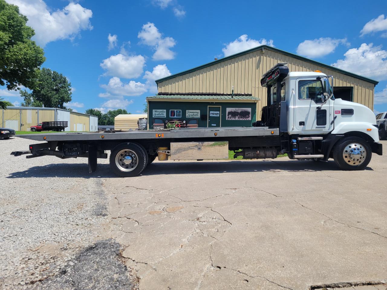 Mack MD  2022