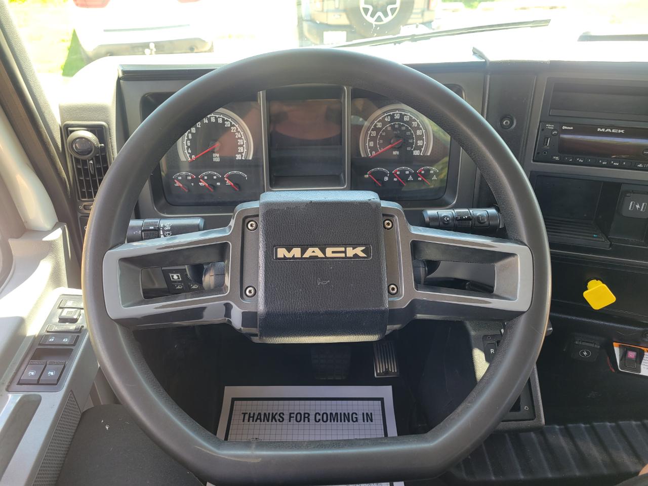 Mack MD  2022