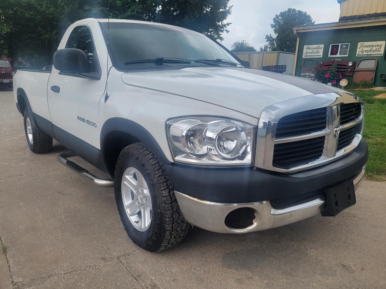 Dodge Ram 1500 ST Regular Cab 2WD 2006