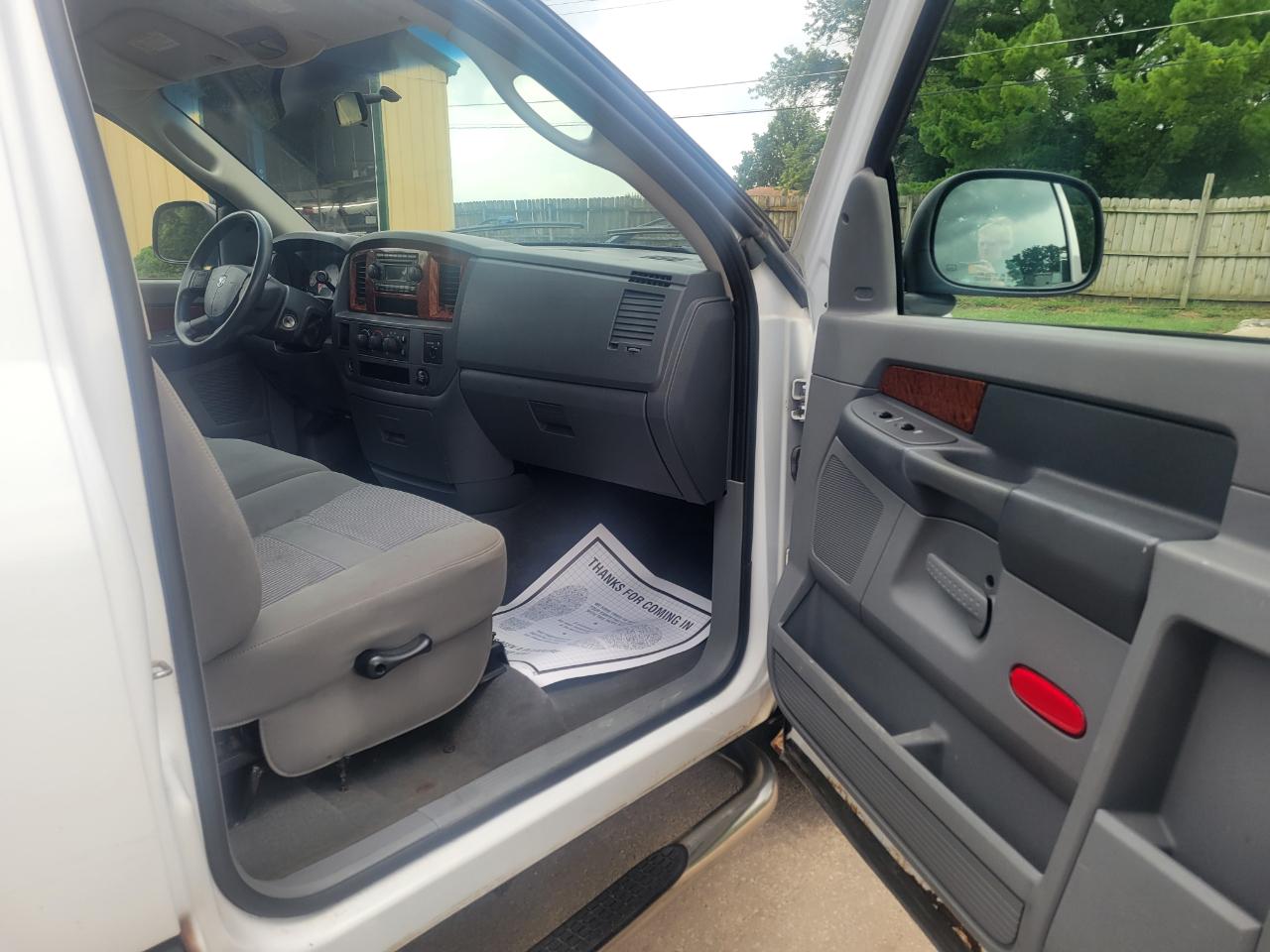 Dodge Ram 1500 ST Regular Cab 2WD 2006