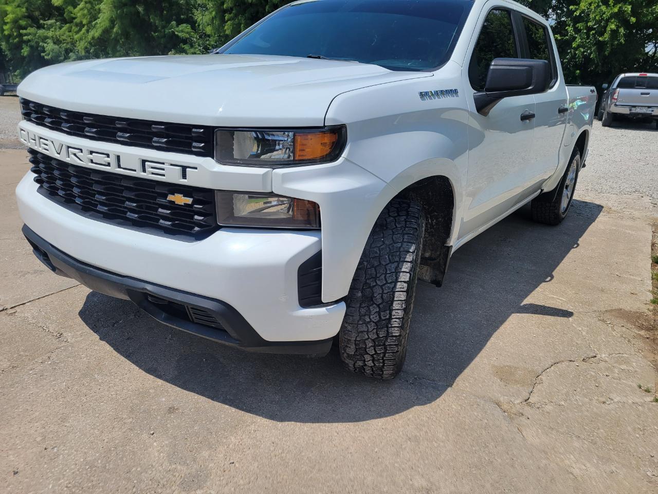 Chevrolet Silverado 1500 Custom Crew Cab 4WD 2020