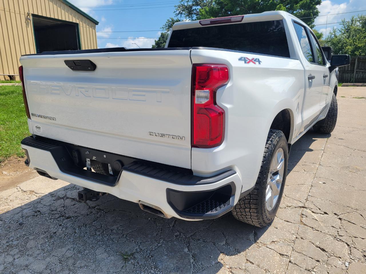 Chevrolet Silverado 1500 Custom Crew Cab 4WD 2020