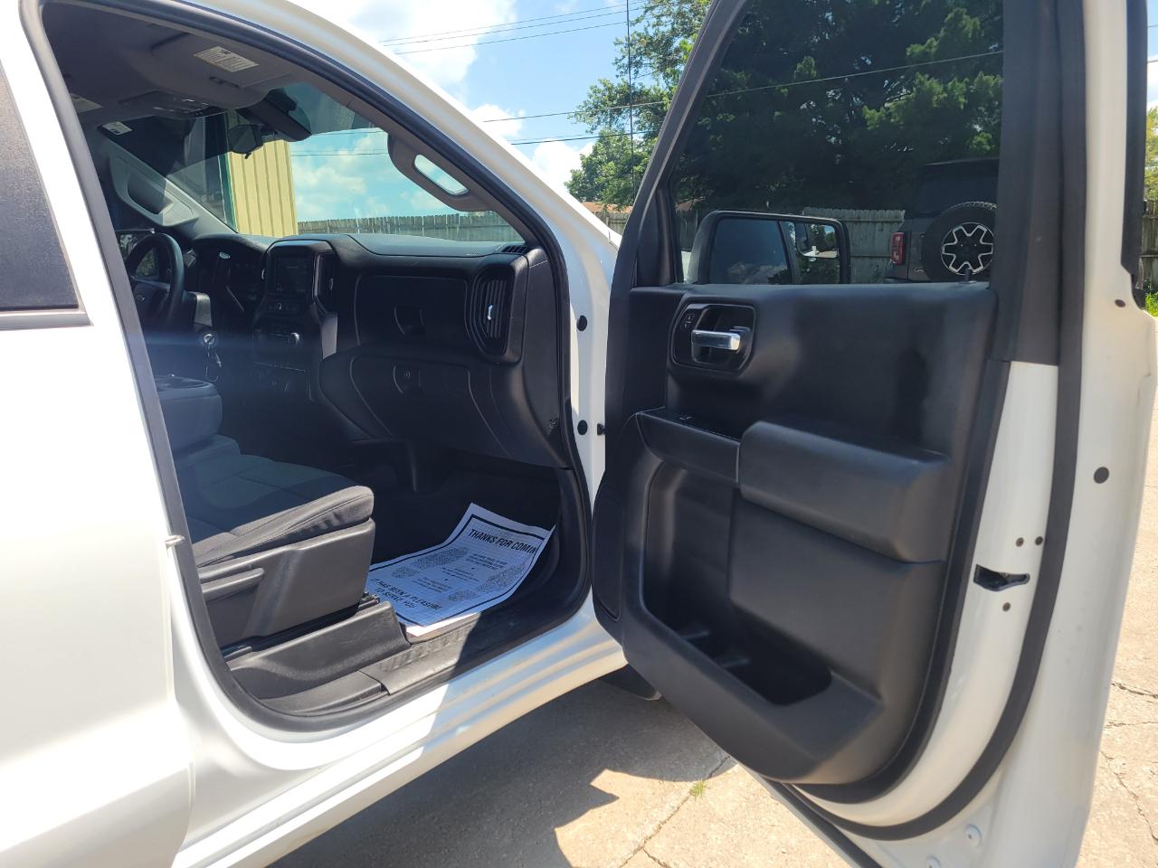 Chevrolet Silverado 1500 Custom Crew Cab 4WD 2020
