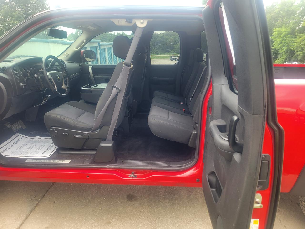 Chevrolet Silverado 1500 LT Ext. Cab 4WD 2011