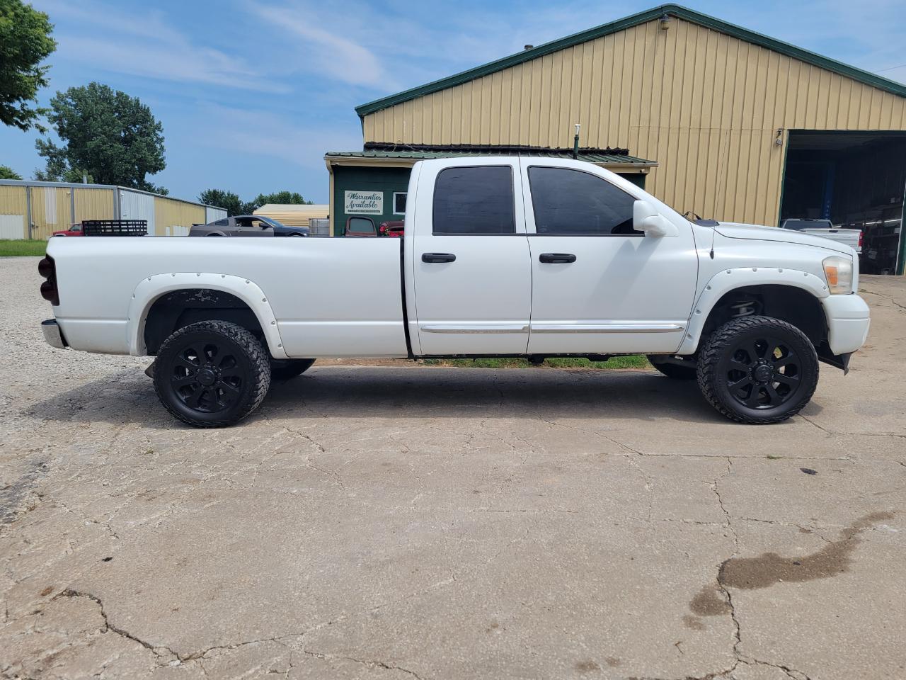 Dodge Ram 2500 Laramie Quad Cab 4WD 2007
