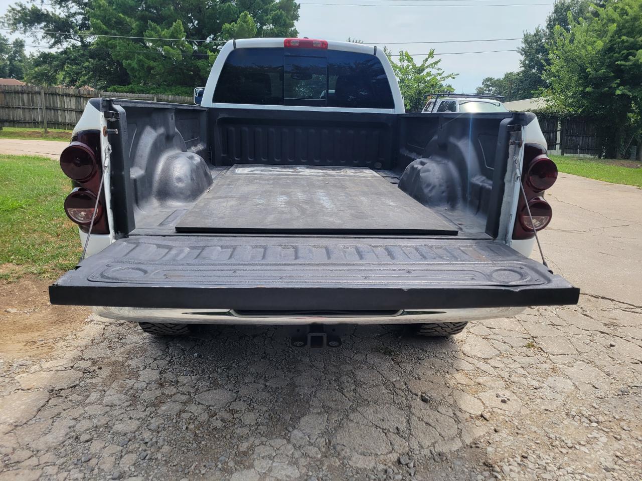Dodge Ram 2500 Laramie Quad Cab 4WD 2007