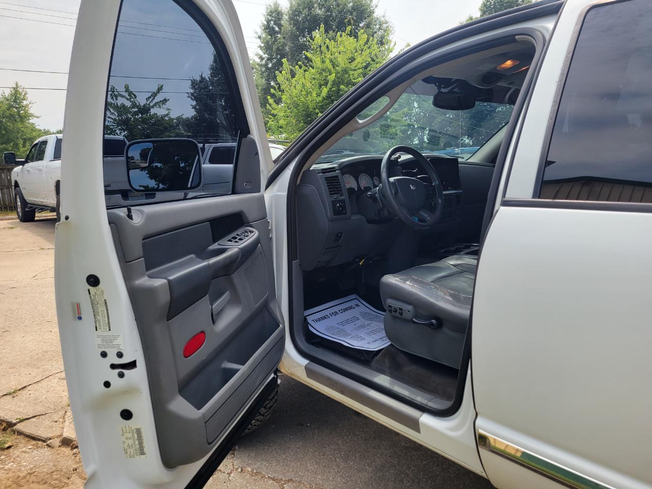 Dodge Ram 2500 Laramie Quad Cab 4WD 2007