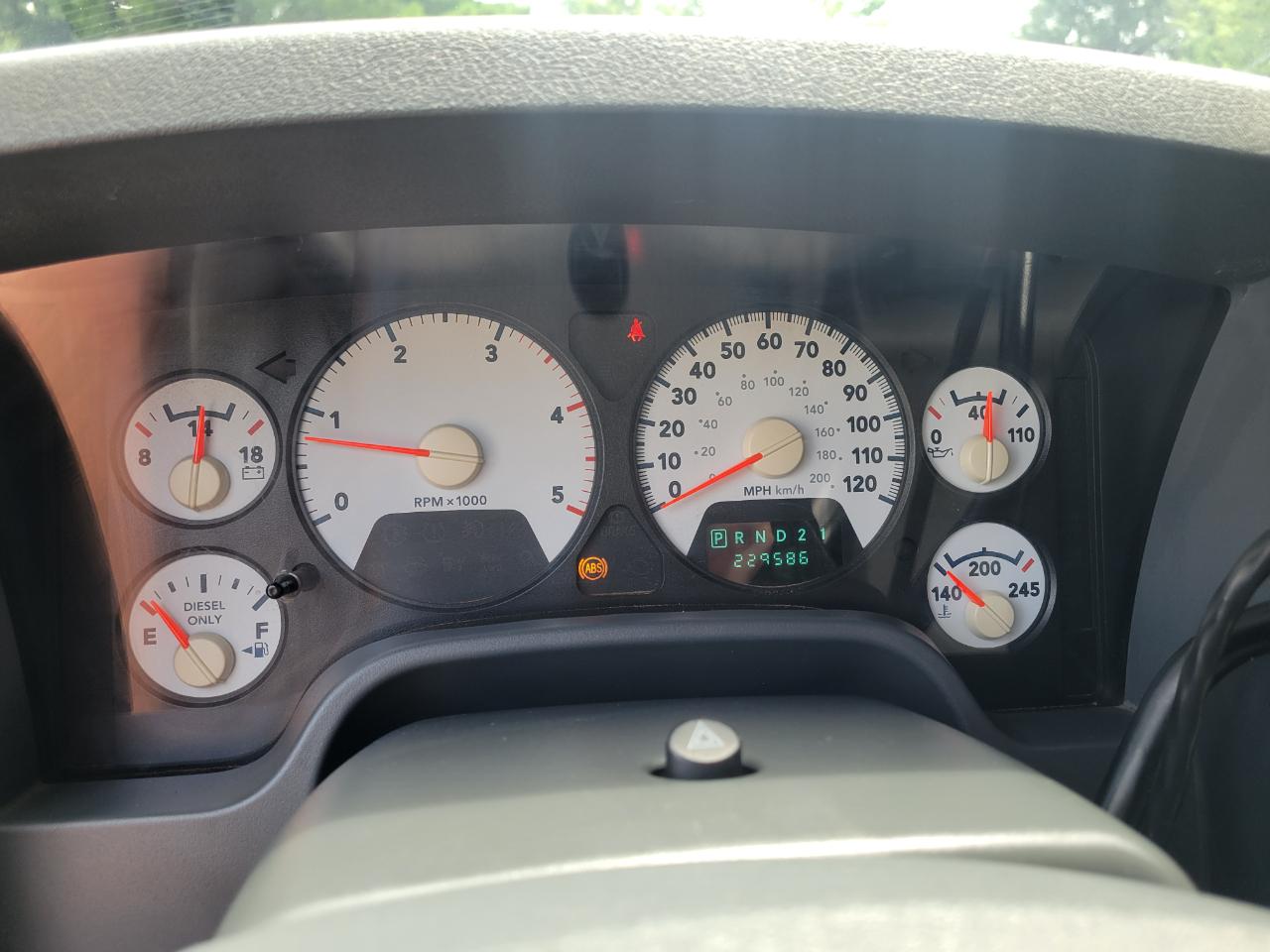 Dodge Ram 2500 Laramie Quad Cab 4WD 2007