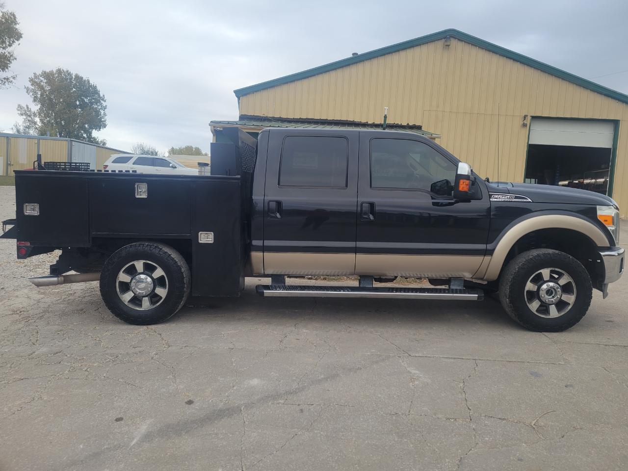 Ford Super Duty F-250  2011