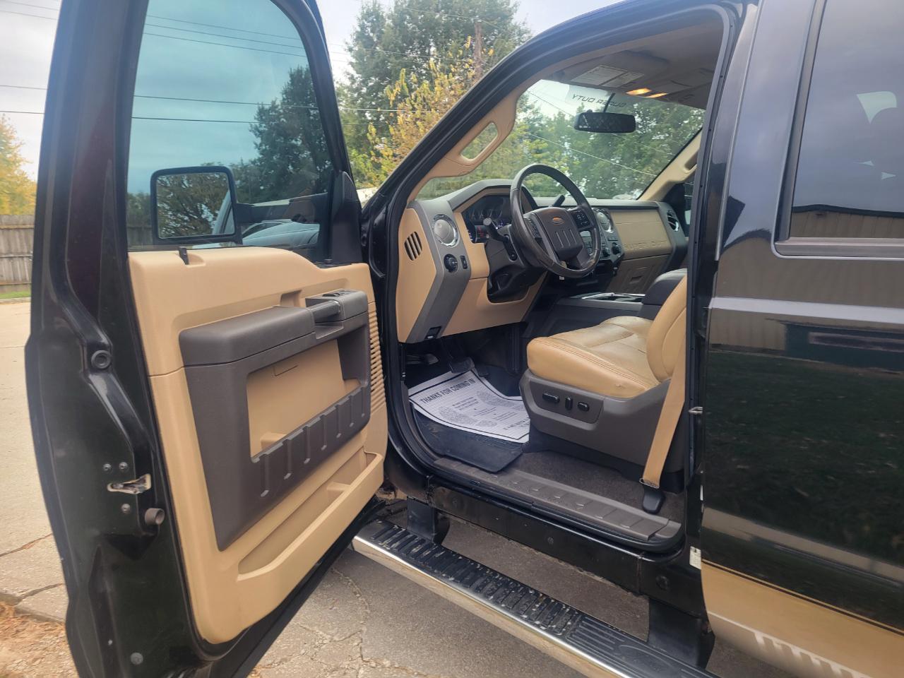 Ford Super Duty F-250  2011
