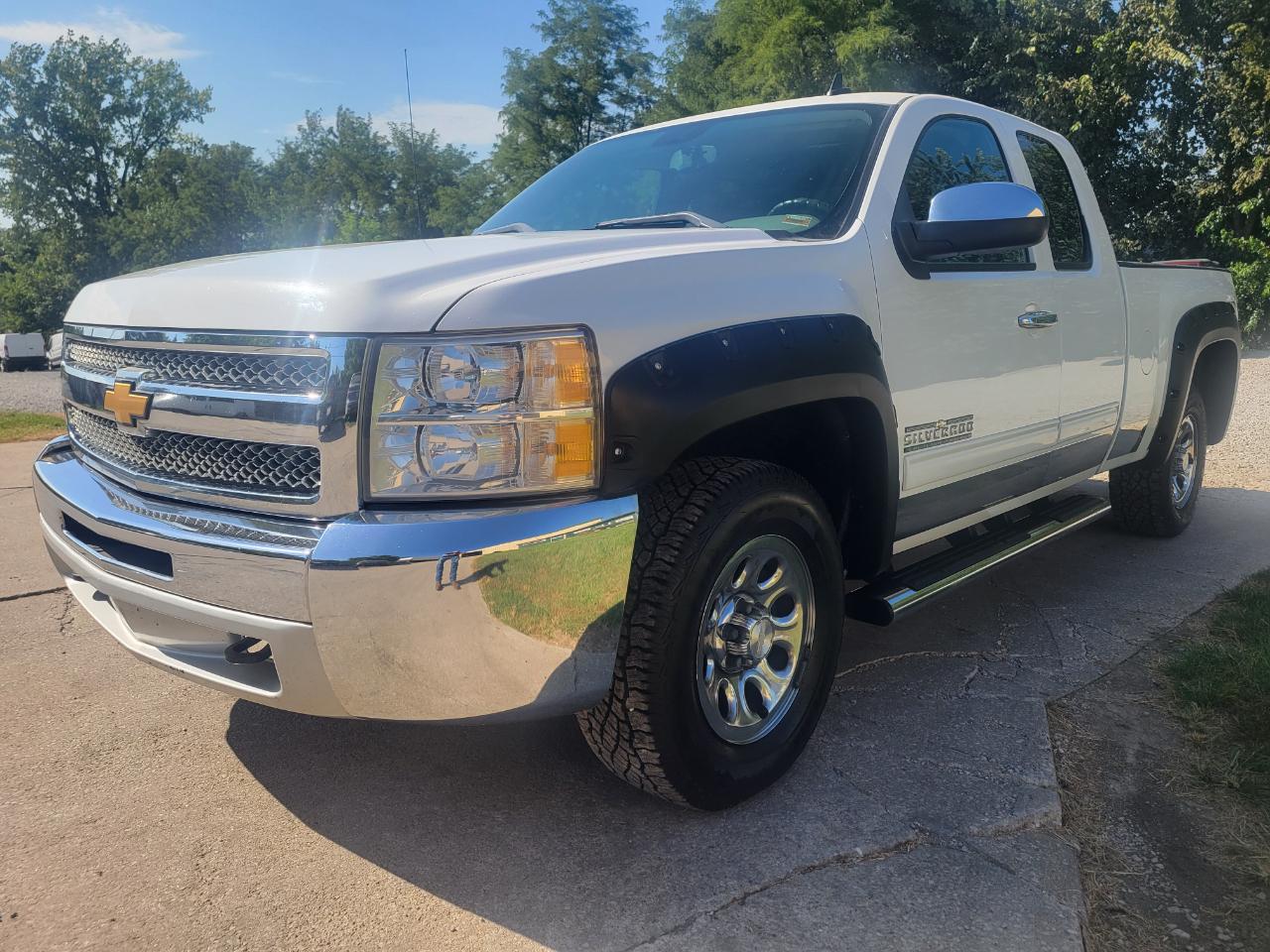 Chevrolet Silverado 1500 LS Crew Cab 4WD 2013
