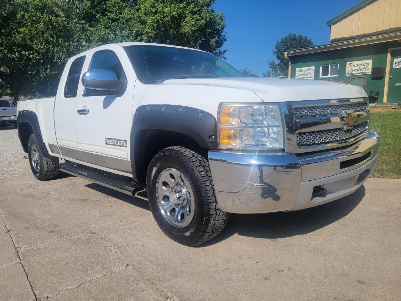 Chevrolet Silverado 1500 LS Crew Cab 4WD 2013