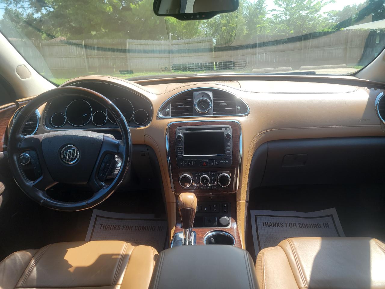 Buick Enclave FWD 4dr Leather 2017