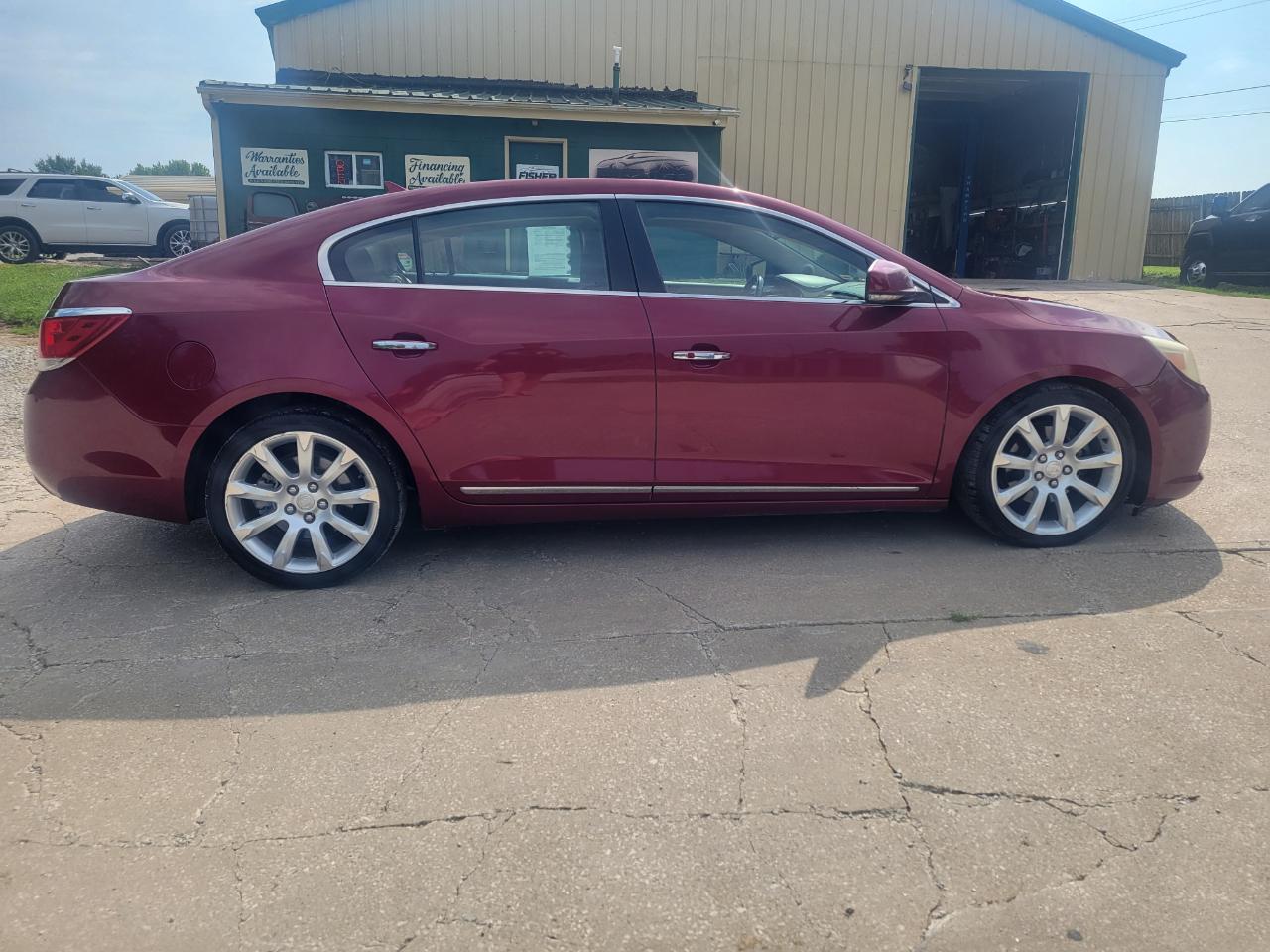 Buick LaCrosse 4dr Sdn CXS 2011