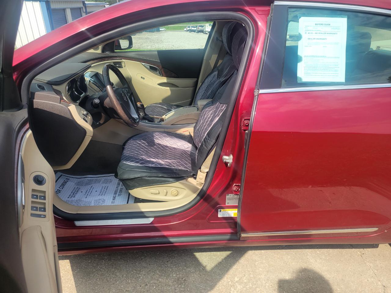 Buick LaCrosse 4dr Sdn CXS 2011