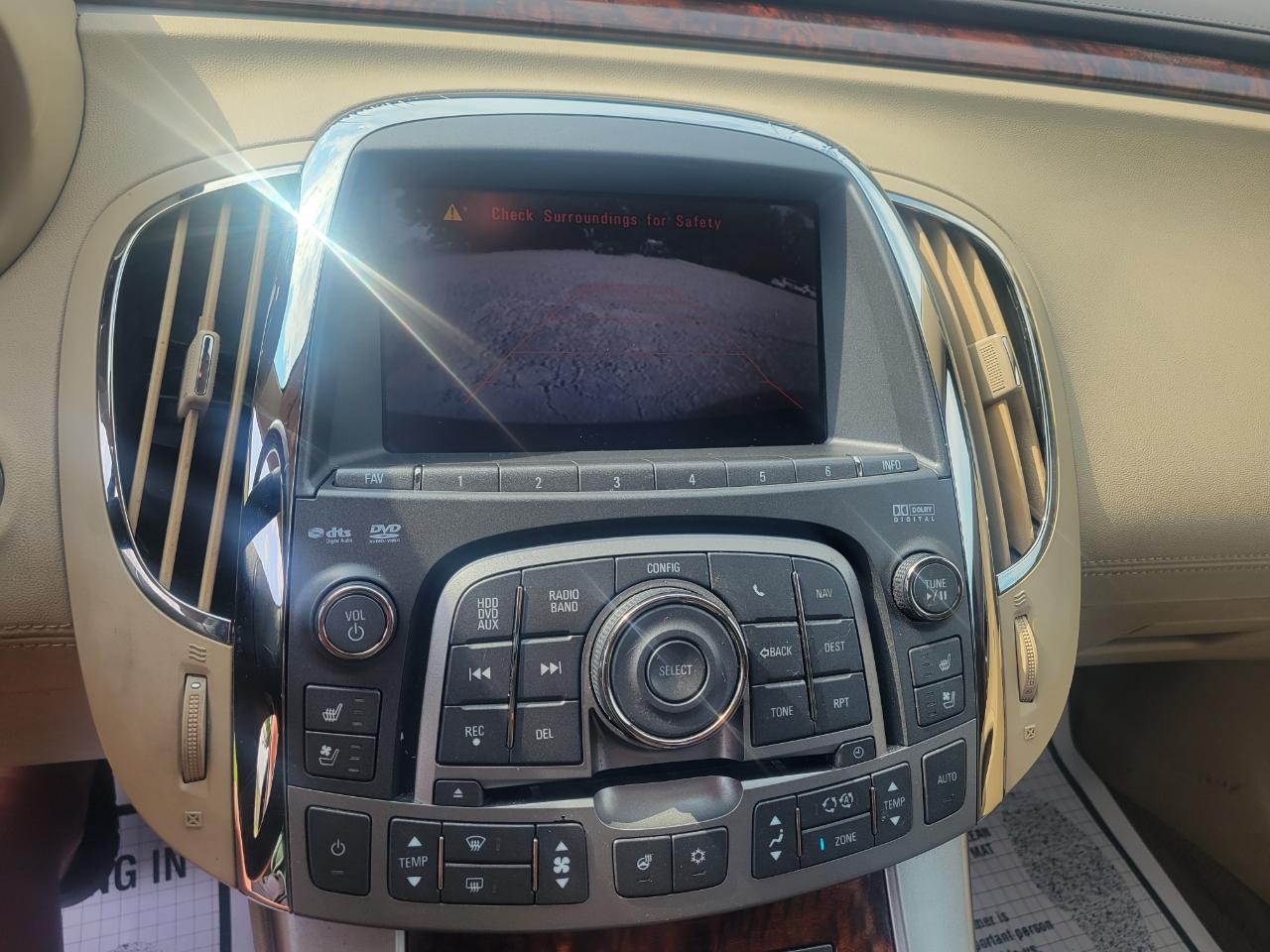 Buick LaCrosse 4dr Sdn CXS 2011