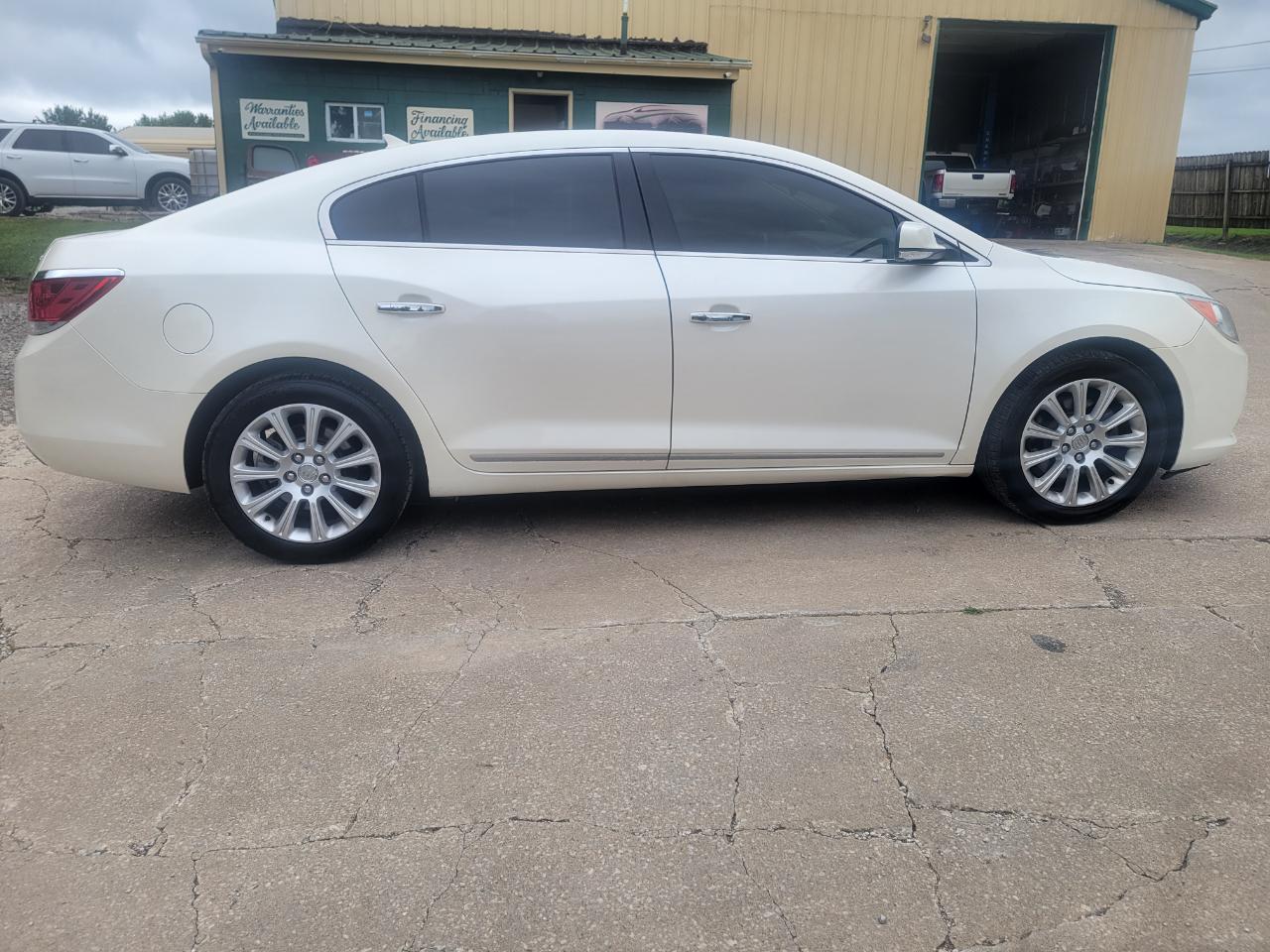 Buick LaCrosse 4dr Sdn Premium 1 FWD 2013