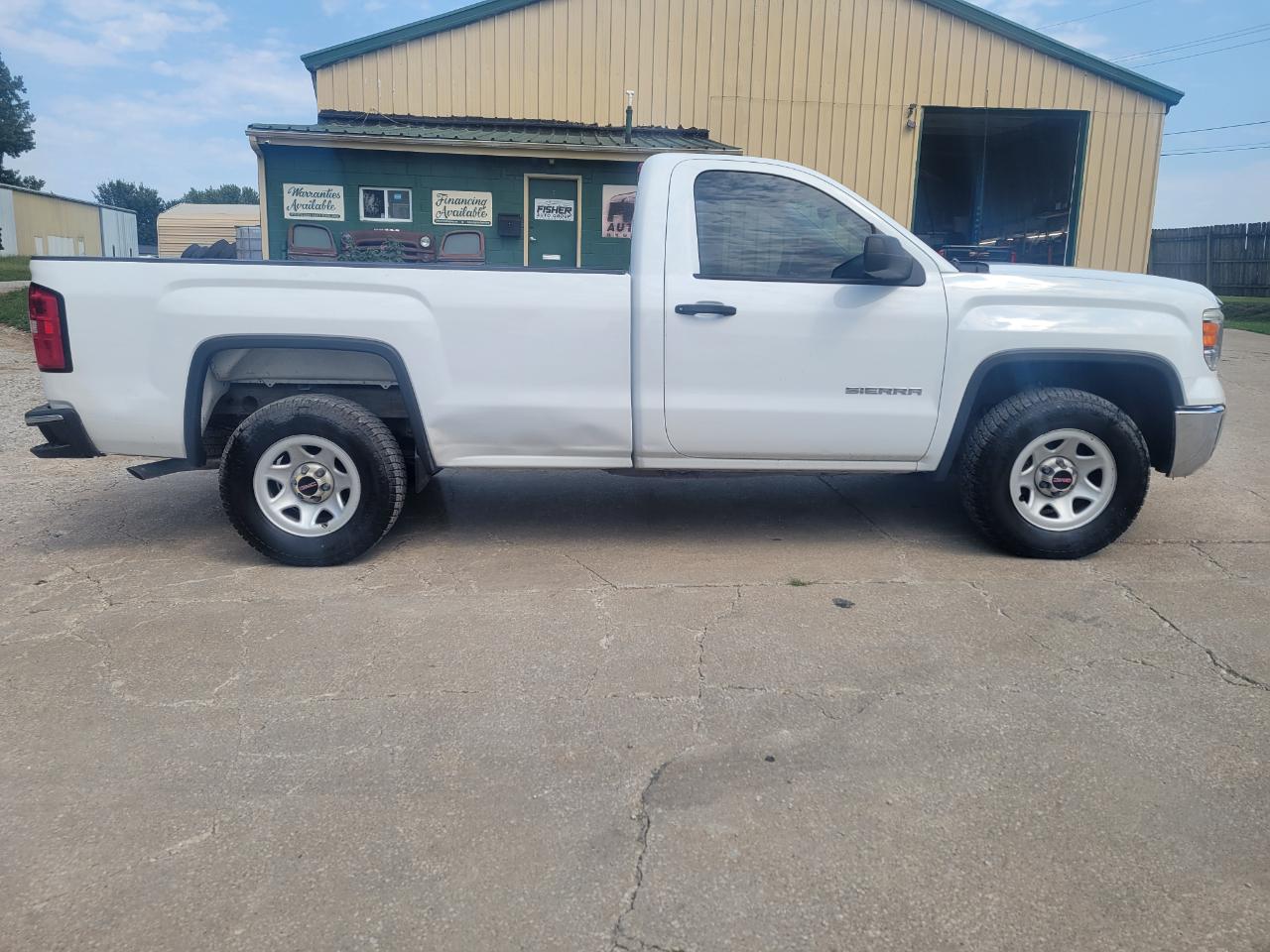 GMC Sierra 1500 2WD Reg Cab 133.0" 2014