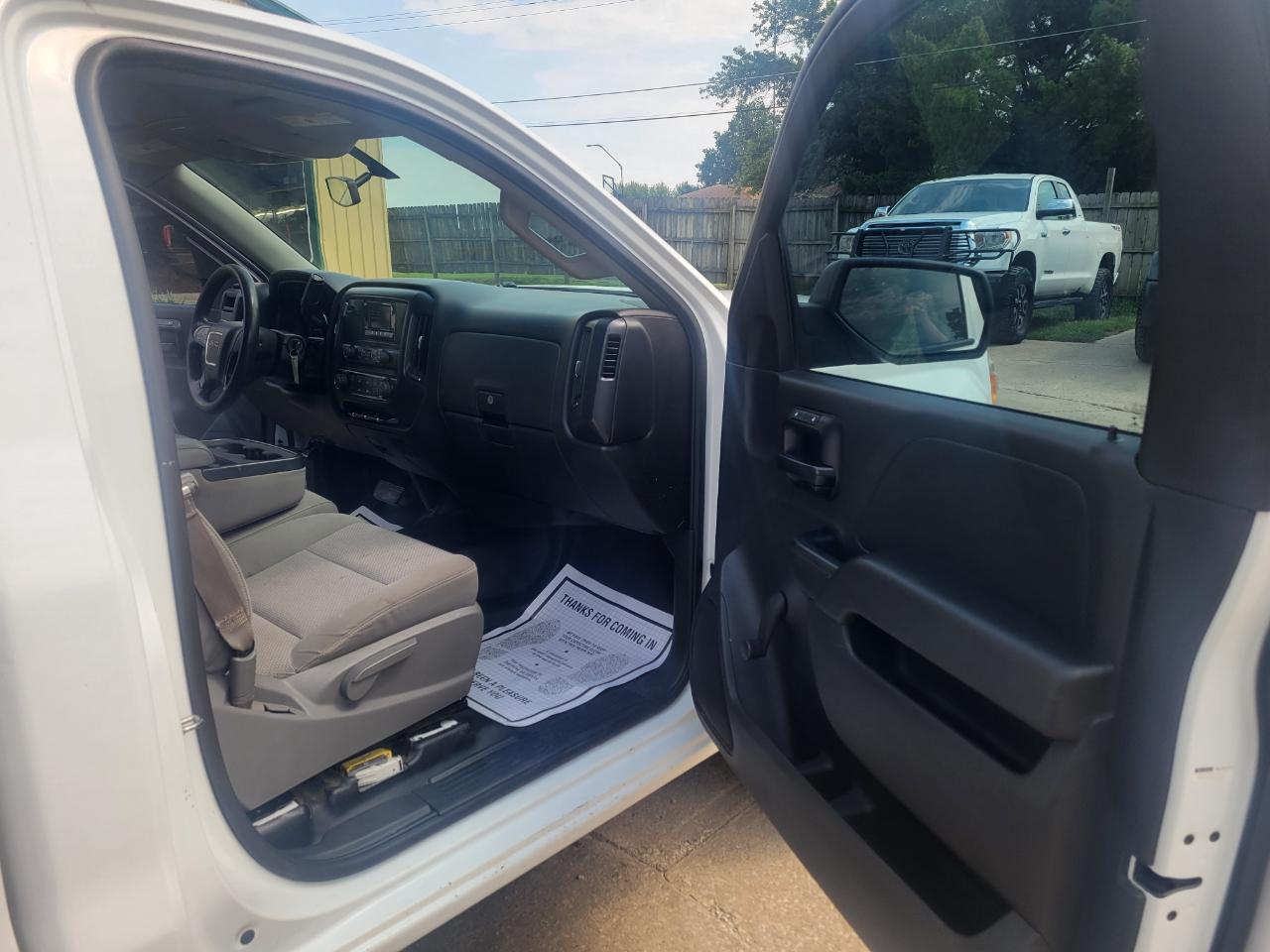GMC Sierra 1500 2WD Reg Cab 133.0" 2014