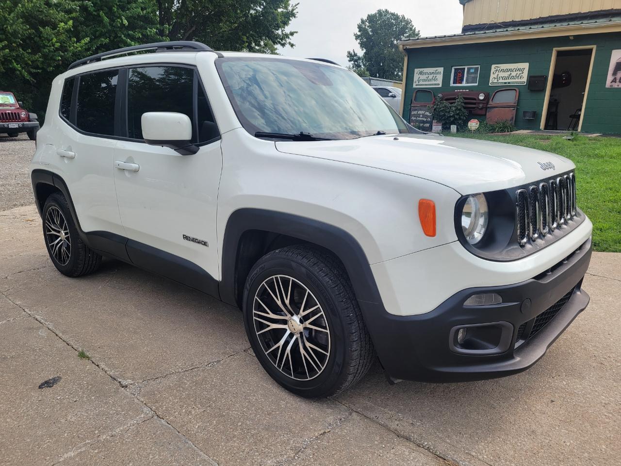 Jeep Renegade FWD 4dr Latitude 2016