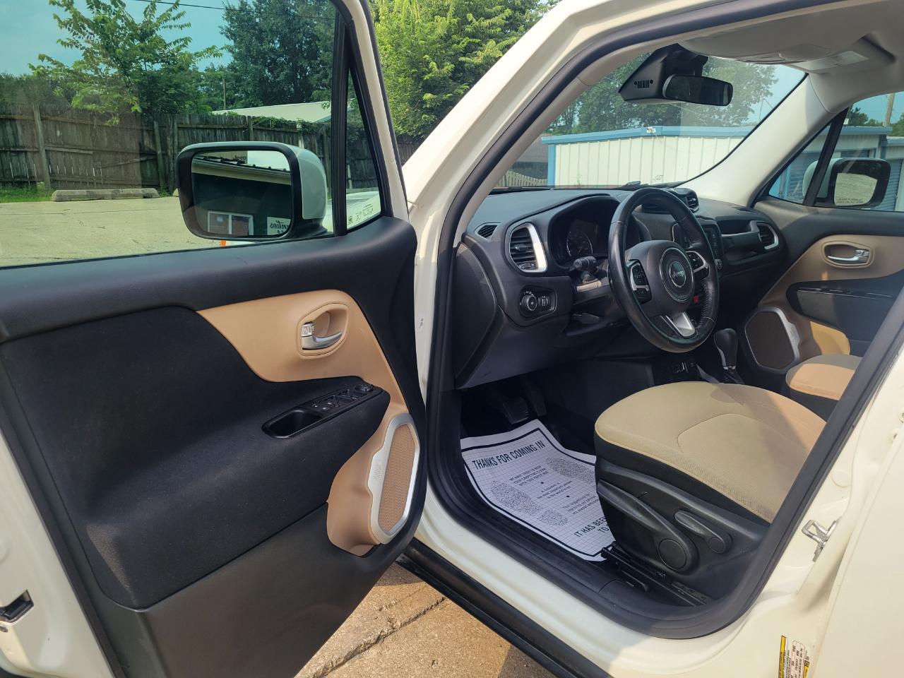 Jeep Renegade FWD 4dr Latitude 2016