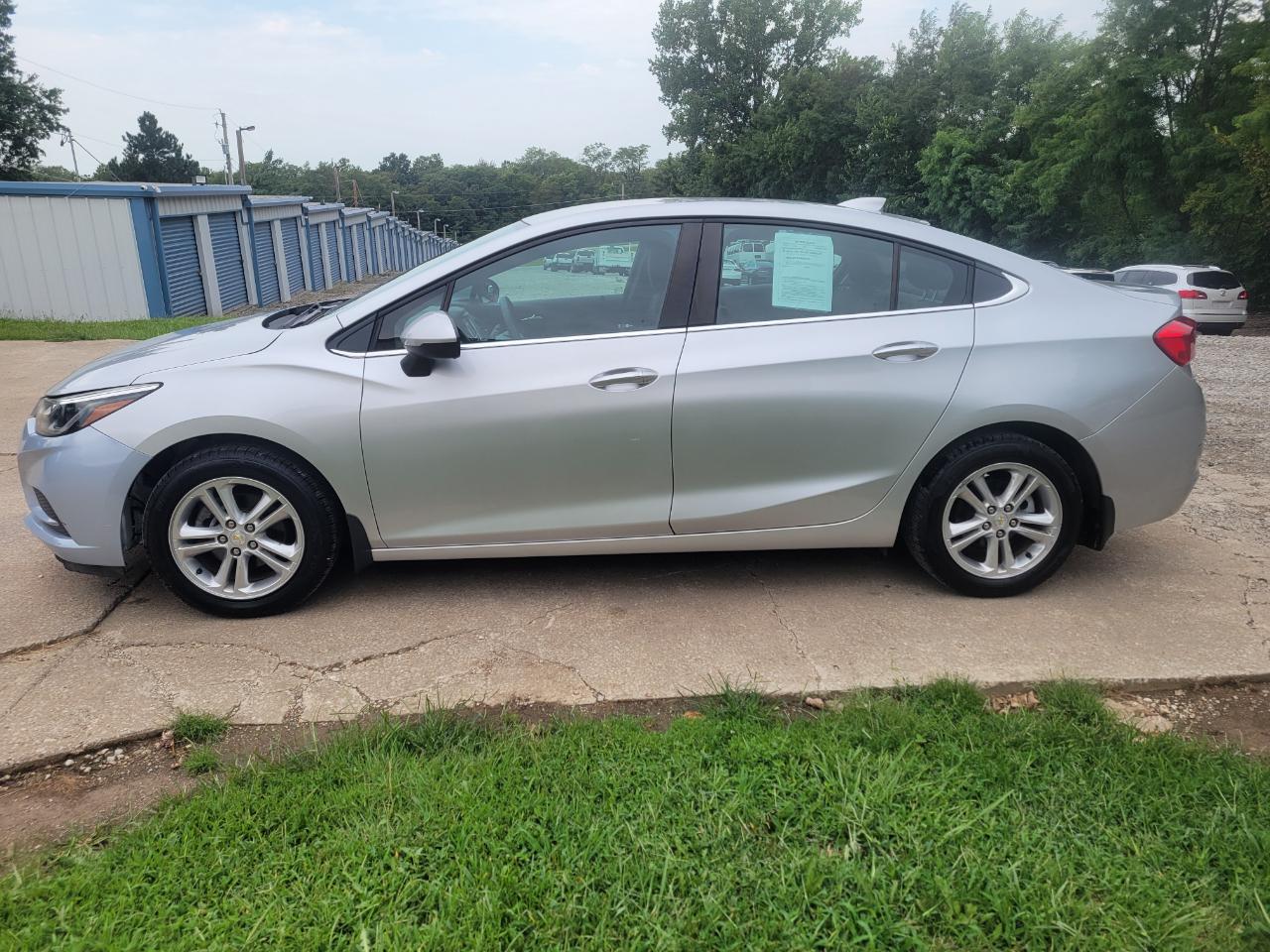 Chevrolet Cruze 4dr Sdn 1.4L LT w/1SD 2018