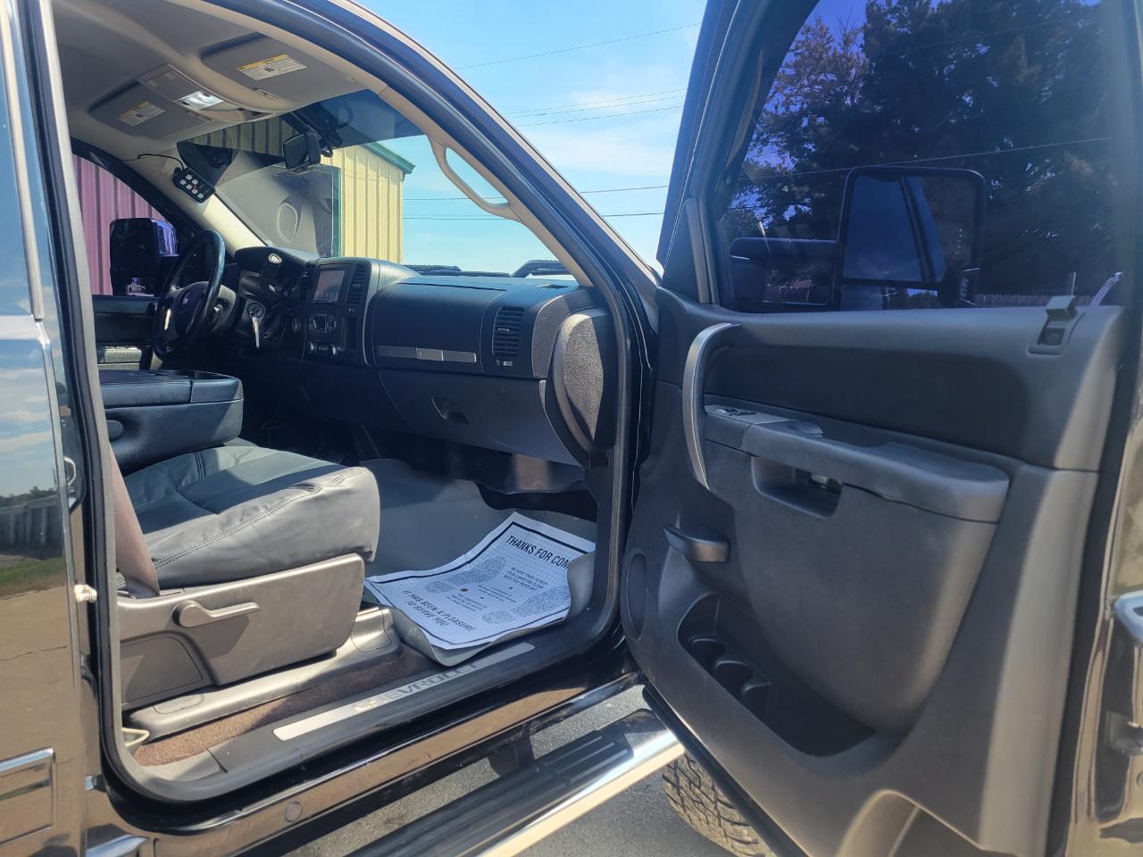 Chevrolet Silverado 1500 LT Crew Cab 4WD 2013