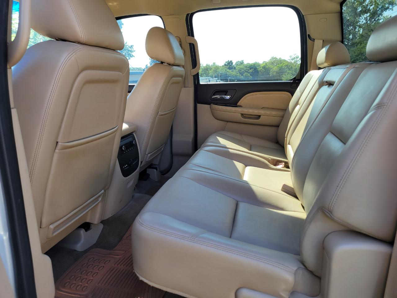 GMC Sierra 1500 Denali Crew Cab AWD 2011