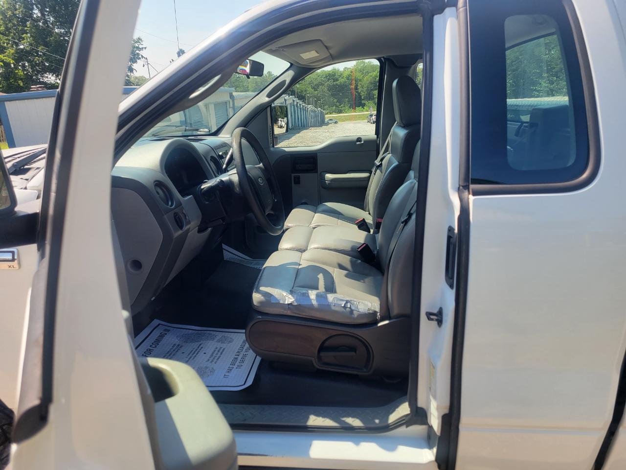 Ford F-150 XL Reg. Cab 2WD 2008