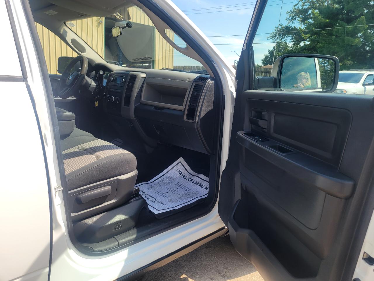 Dodge 1500 ST Quad Cab 4WD 2011