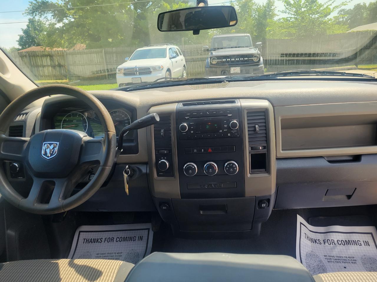 Dodge 1500 ST Quad Cab 4WD 2011