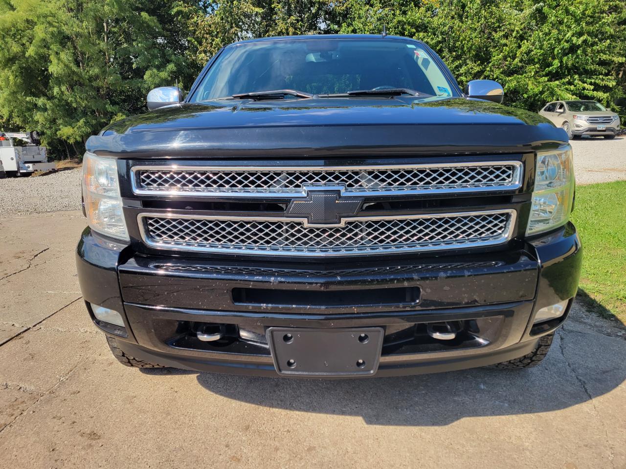 Chevrolet Silverado 1500 LT Crew Cab 4WD 2012
