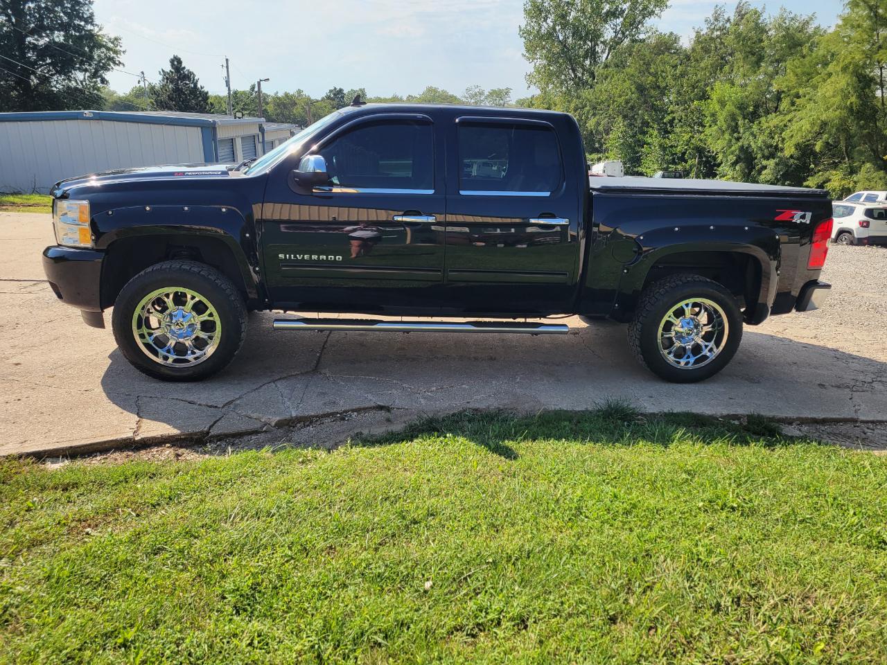 Chevrolet Silverado 1500 LT Crew Cab 4WD 2012